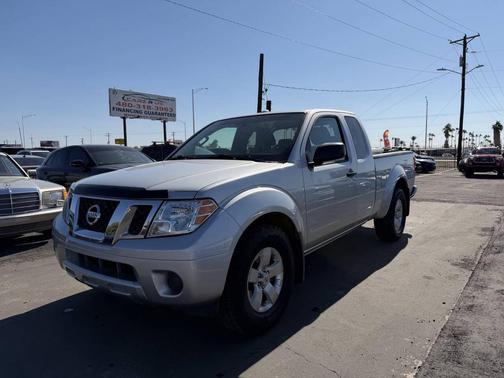 2012 Nissan Frontier SV