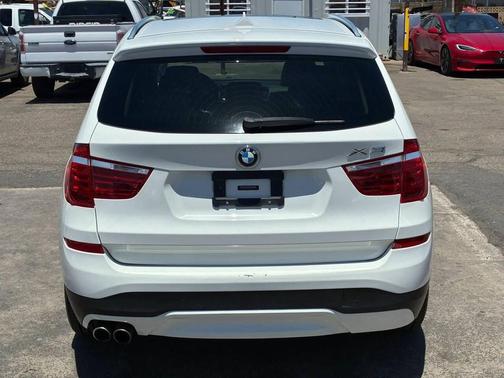 White 2015 BMW X3 xDrive28i