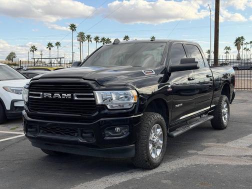 2021 RAM 2500 Big Horn Crew Cab 4x4 6'4' Box