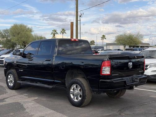 2021 RAM 2500 Big Horn Crew Cab 4x4 6'4' Box