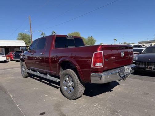 2018 RAM 2500 Laramie Mega Cab 4x4 6'4' Box
