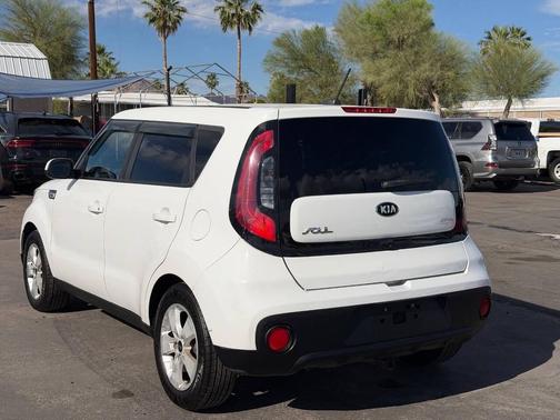 2018 Kia Soul Base
