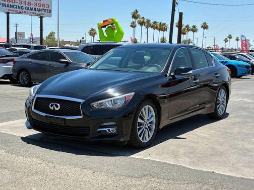 Black 2015 INFINITI Q50 Premium