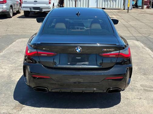 Black Sapphire Metallic 2021 BMW M440 i xDrive