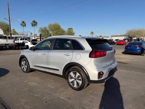 2020 Kia Niro LX