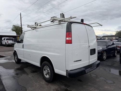 2017 Chevrolet Express 2500 Work Van
