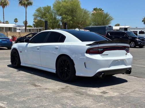 White Knuckle Clearcoat 2019 Dodge Charger R/T Scat Pack