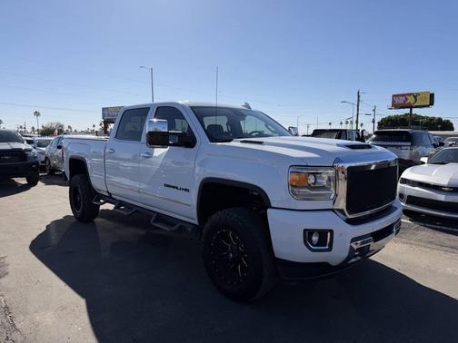 2019 GMC Sierra 2500 Denali