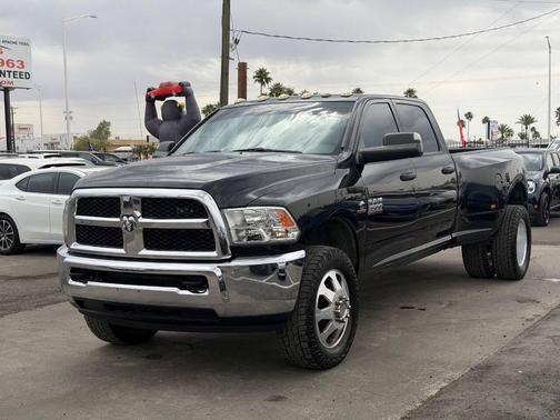 Black Clearcoat 2017 RAM 3500 Tradesman Crew Cab 4x4 8' Box