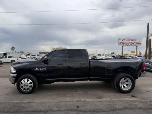 Black Clearcoat 2017 RAM 3500 Tradesman Crew Cab 4x4 8' Box