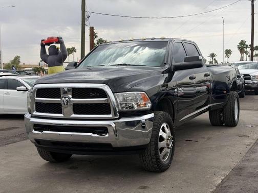 Black Clearcoat 2017 RAM 3500 Tradesman Crew Cab 4x4 8' Box