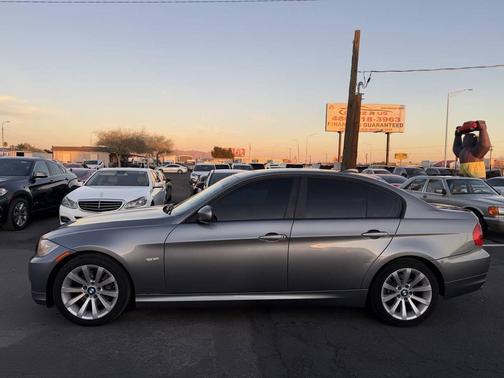 2011 BMW 328 328i 4dr Sedan