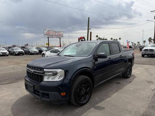 Alto Blue Metallic Tinted Clearcoat 2022 Ford Maverick XLT