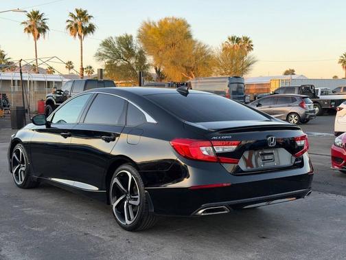 Crystal Black Pearl 2021 Honda Accord Sport SE 1.5T
