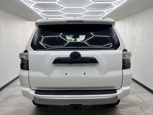 Super White 2021 Toyota 4Runner TRD Off Road