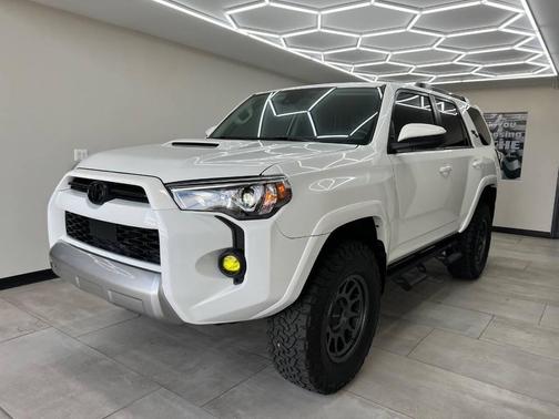 Super White 2021 Toyota 4Runner TRD Off Road