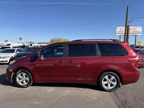 2015 Toyota Sienna LE