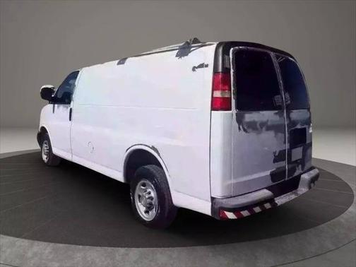 2010 Chevrolet Express 2500 Work Van