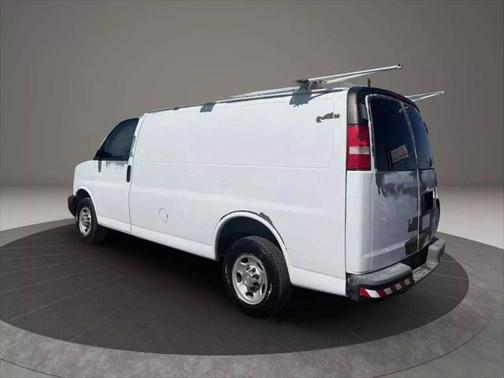 2010 Chevrolet Express 2500 Work Van
