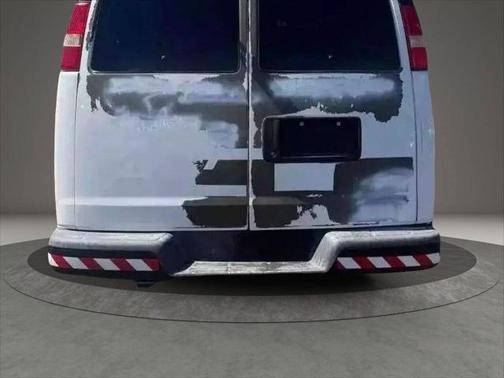 2010 Chevrolet Express 2500 Work Van