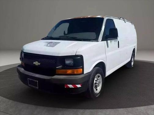 2010 Chevrolet Express 2500 Work Van