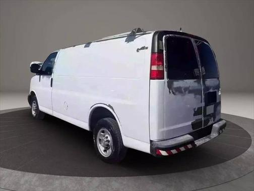 2010 Chevrolet Express 2500 Work Van