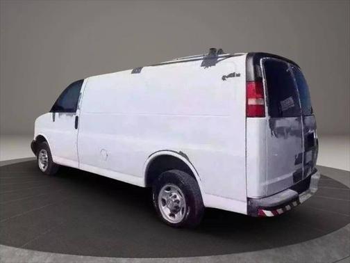 2010 Chevrolet Express 2500 Work Van