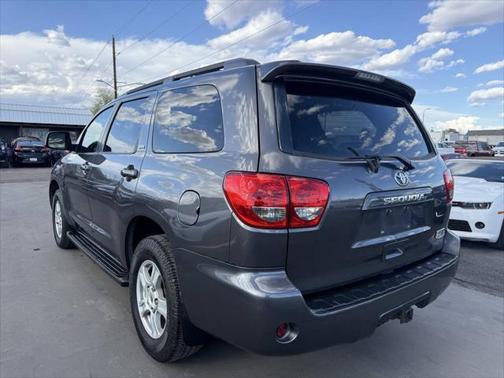 2011 Toyota Sequoia SR5