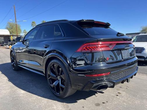 2023 Audi RS Q8 4.0T