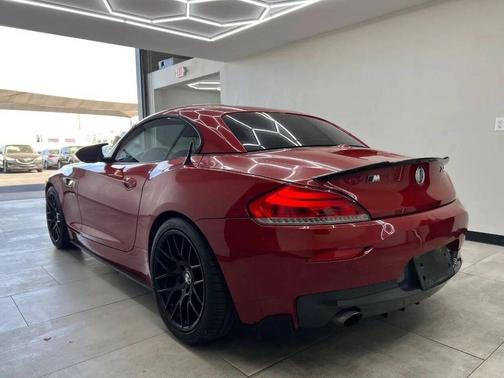 Melbourne Red Metallic 2013 BMW Z4 sDrive35i