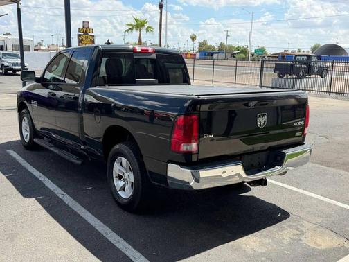 Black 2019 RAM 1500 SLT