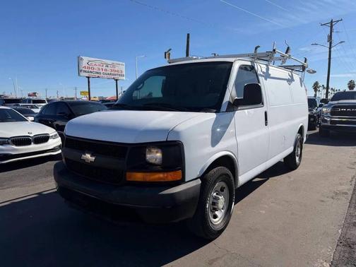 Summit White 2013 Chevrolet Express 2500 Work Van