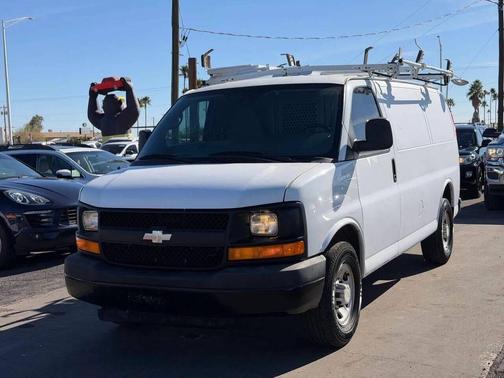 Summit White 2013 Chevrolet Express 2500 Work Van