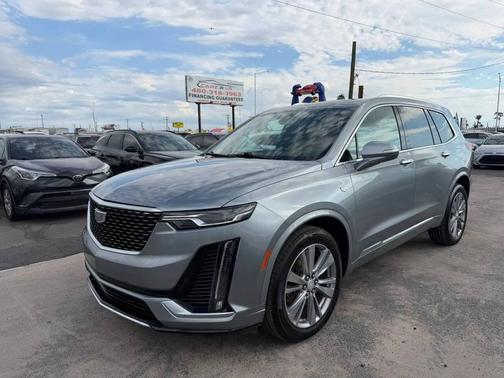 Argent Silver Metallic 2024 Cadillac XT6 Premium Luxury AWD