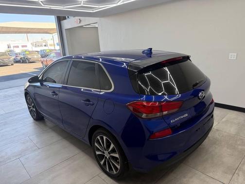 2019 Hyundai Elantra GT Base