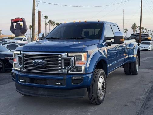 2022 Ford F-450 Platinum