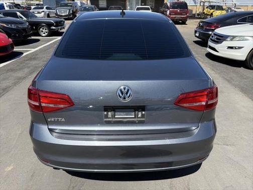 2015 Volkswagen Jetta Man S w/Technology