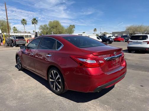 2016 Nissan Altima 2.5 SR