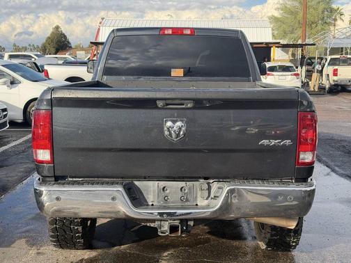 2017 RAM 2500 Tradesman Crew Cab 4x4 6'4' Box