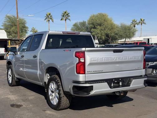 2021 Chevrolet Silverado 1500 Custom