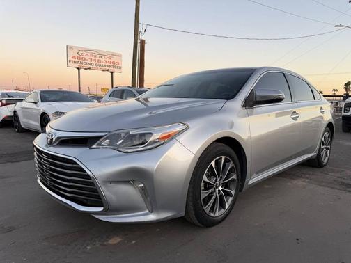 2016 Toyota Avalon XLE