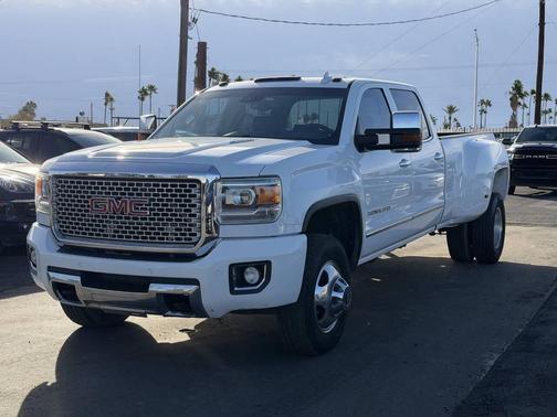 2015 GMC Sierra 3500 Denali