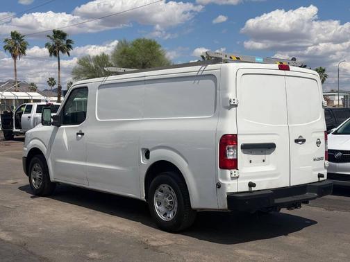 2020 Nissan NV Cargo NV2500 HD SV V8