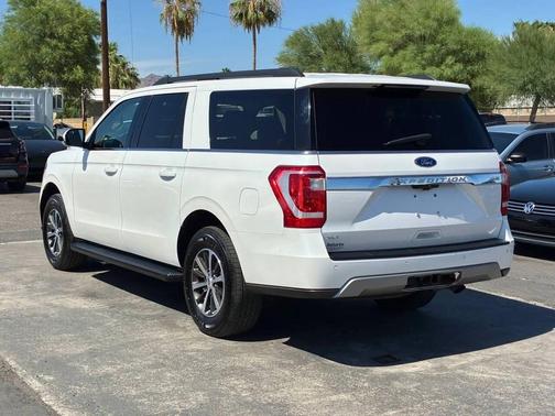 White Platinum Metallic Tri-Coat 2019 Ford Expedition Max XLT