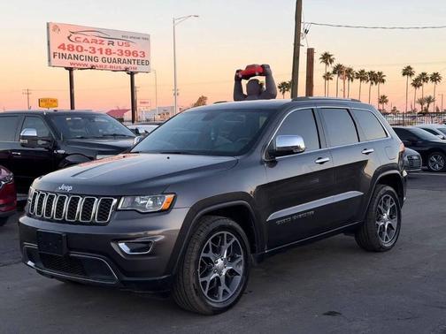 Granite Crystal Metallic Clearcoat 2019 Jeep Grand Cherokee Limited