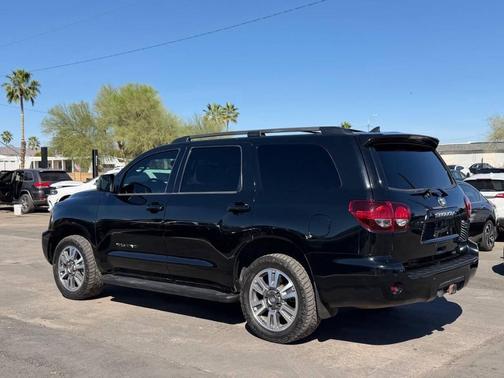 Midnight Black Metallic 2018 Toyota Sequoia TRD Sport