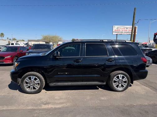 Midnight Black Metallic 2018 Toyota Sequoia TRD Sport