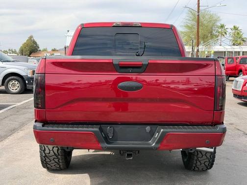 Ruby Red Metallic Tinted Clearcoat/Magnetic Metallic 2016 Ford F-150 XLT