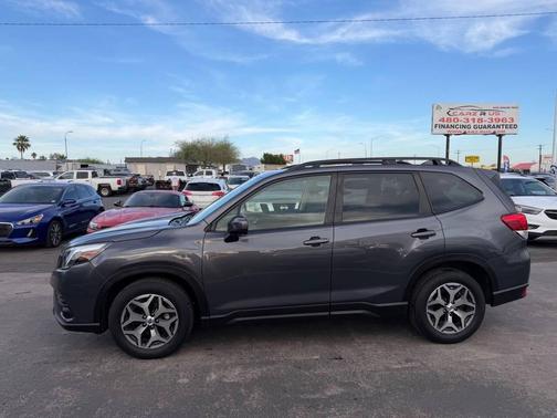 Magnetite Gray Metallic 2022 Subaru Forester Premium