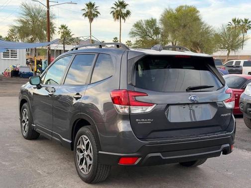 Magnetite Gray Metallic 2022 Subaru Forester Premium